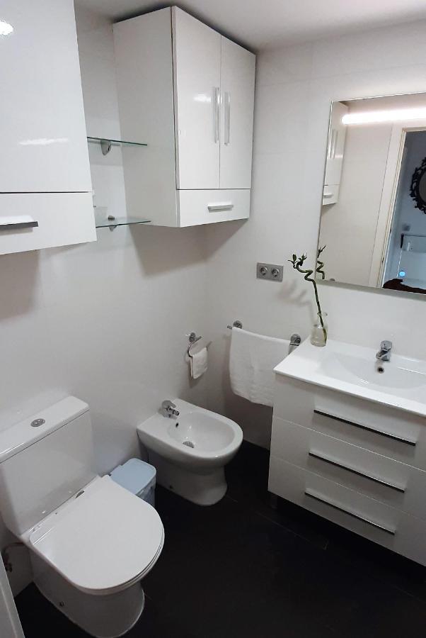 דירות טורמולינוס Fantastico Apartamento En La Carihuela מראה חיצוני תמונה